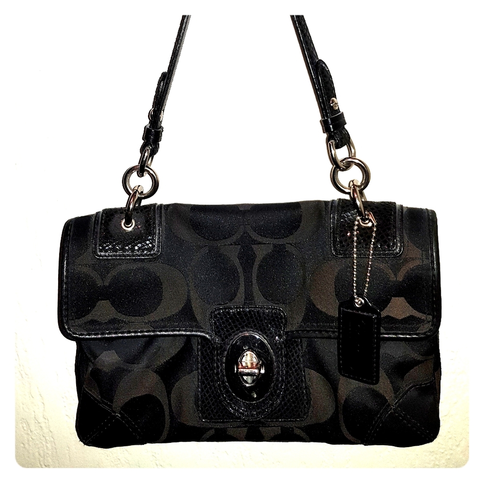 Coach Peyton Signature Flap Shoulder Bag Black